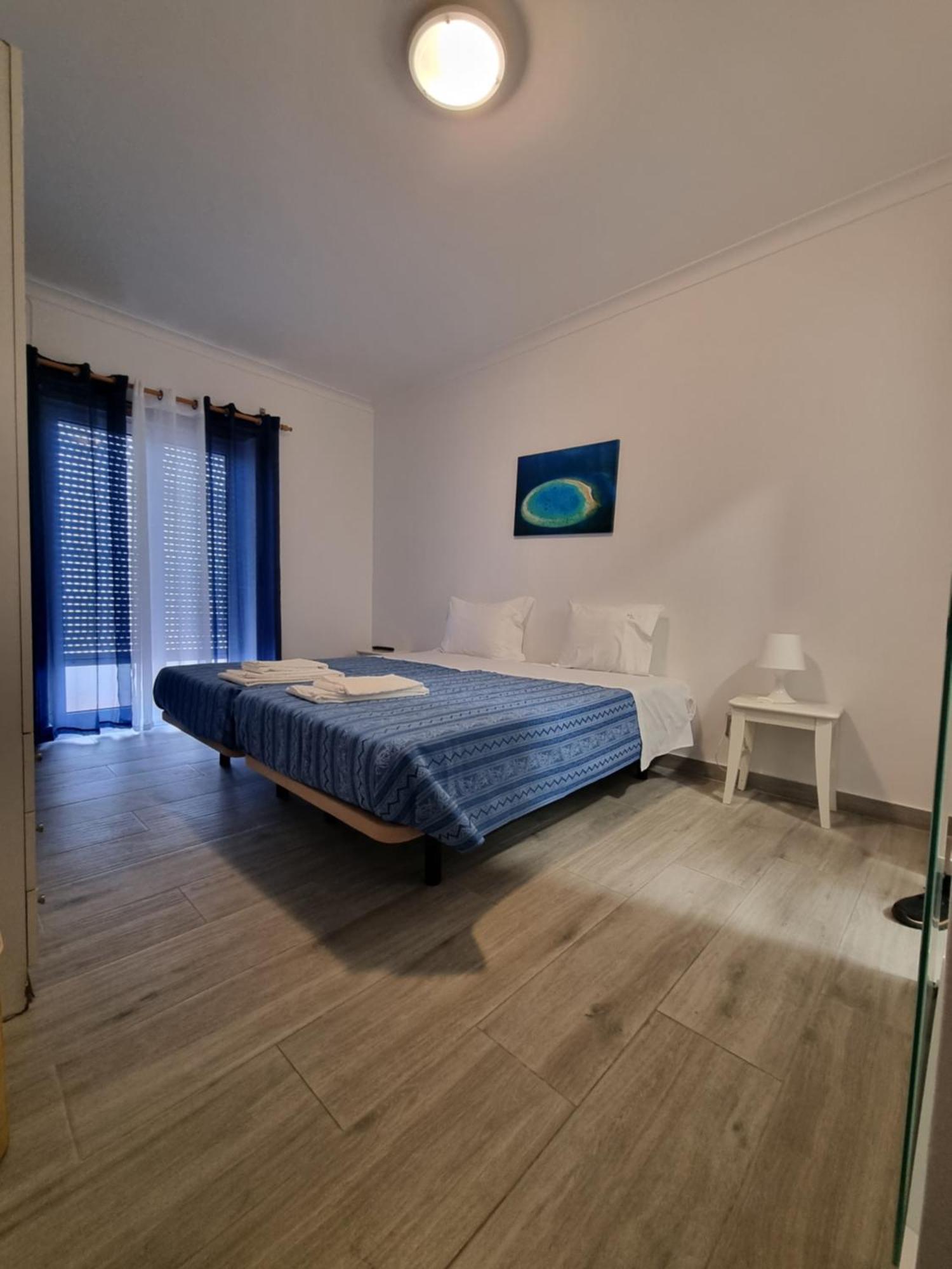 Residencia Salva-Vidas Назаре Экстерьер фото